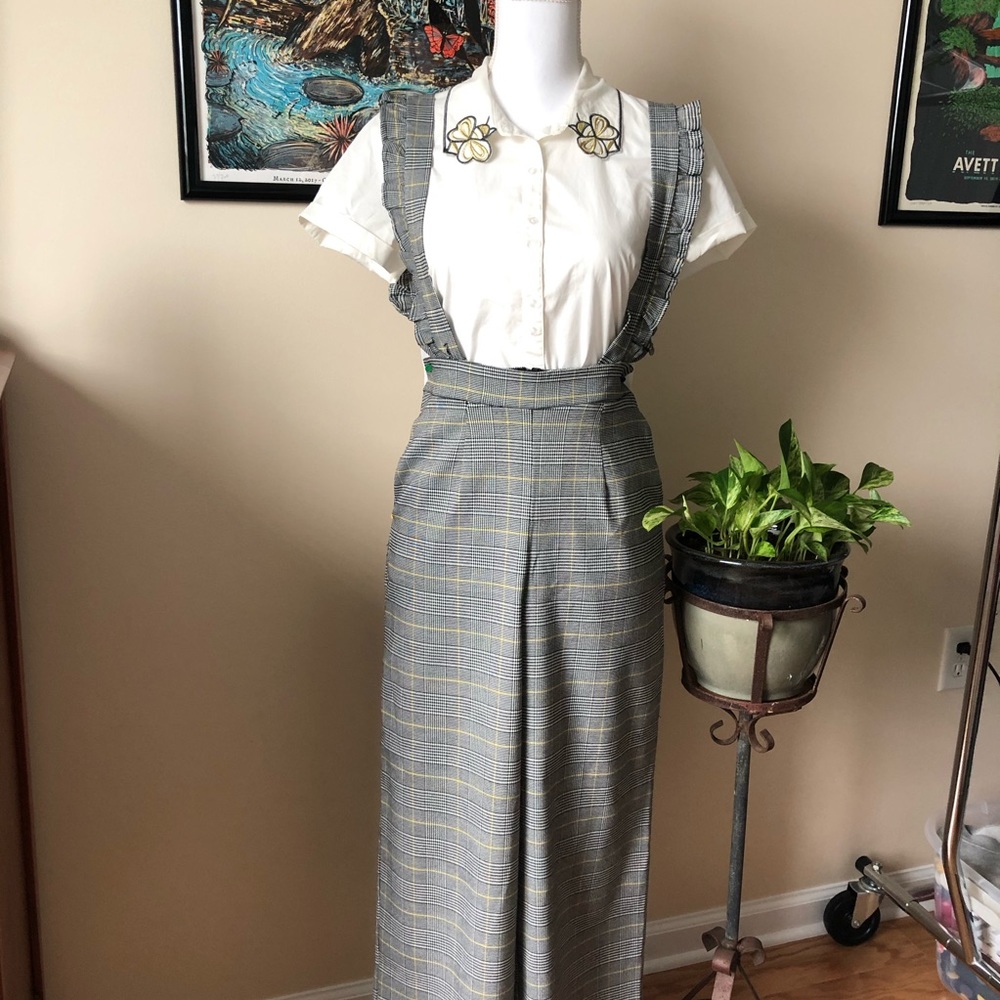 Modcloth Bumble Bee Top